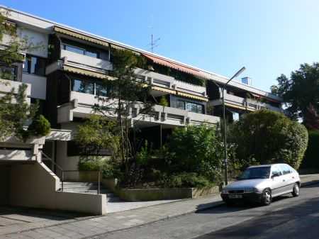 Toplage Harlaching - Helle großzügige 3-4 Zimmer-ETW mit Terrasse in begehrter ruhiger Wohnlage