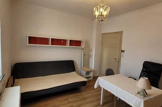 ein Zimmer in 2er WG