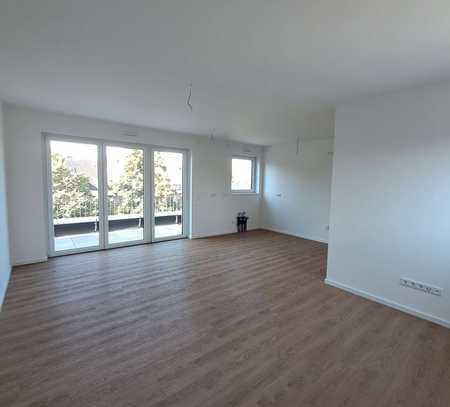 Moderne 2,5-Zimmer-Wohnung mit Dachterrasse im Geist-Viertel