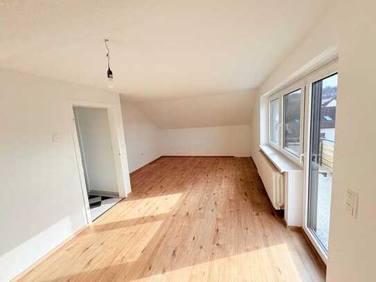 DG Wohnung mit Balkon in Westhausen – 76 m²