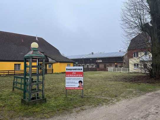 Ein Baugrundstück für Ihre Wohnträume im Künstlerdorf Annenwalde/Uckermark