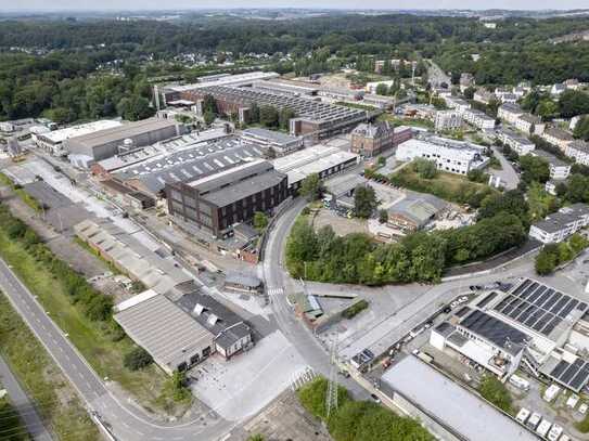 Hallen- und Büroflächen in historischem Gebäude direkt vom Eigentümer