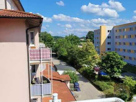 GEMÜTLICHE UND SONNIGE WOHNUNG MIT SÜD/WESTBALKON IN TOPLAGE!!!