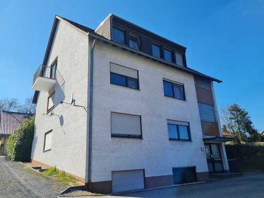 ***Gemütliche 3-Zimmer-Wohnung im Dachgeschoß***