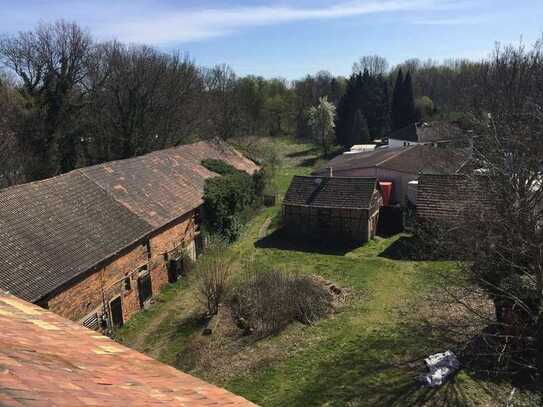 2 denkmalgeschützte Sanierungsobjekte auf über 8.000 m² Grundstücksfläche in Pegau bei Leipzig