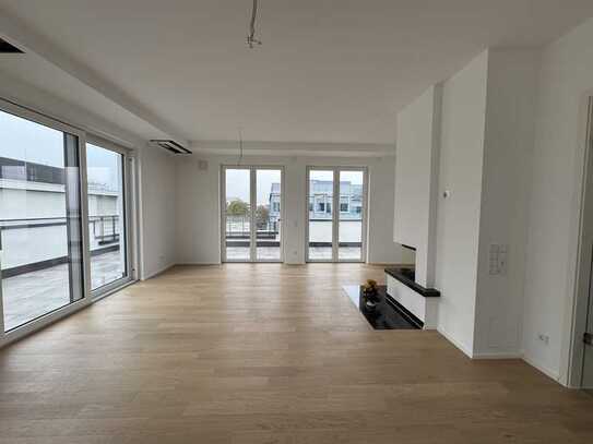 LUXUS-PENTHOUSE MIT SKYLINEBLICK über den Dächern von Sachsenhausen *Neubau Erstbezug*