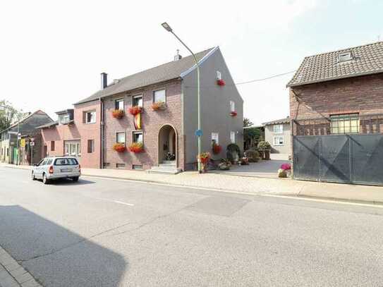 Solide Etagenwohnung in 3 Fam. Haus in Frauwüllesheim