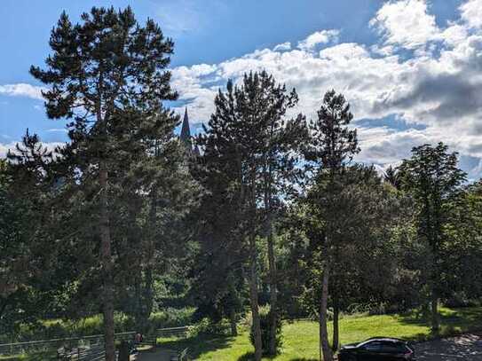 Neu renovierte 2-Zimmer-Wohnung mit Balkon und Domblick in Limburg an der Lahn