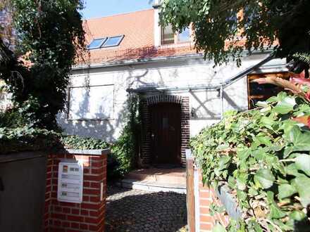 Gemütliche 4-Zimmer-Wohnung mit Loggia und großem Garten – teilmöbliert – 3 Jahre befristet