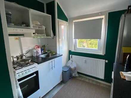 2 Zimmer DG Wohnung