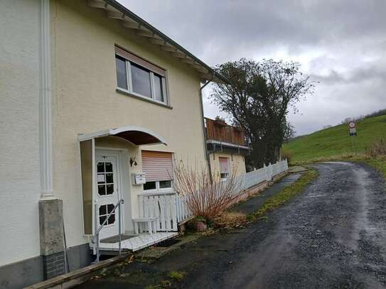 Helle 3-ZKBT mit herrlichem Weitblick an Ortsrandlage