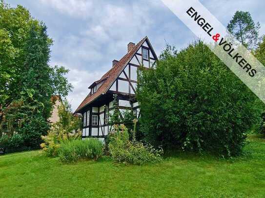 Besonderes Liebhaberstück: Fachwerkperle mitten in Wehlheiden!