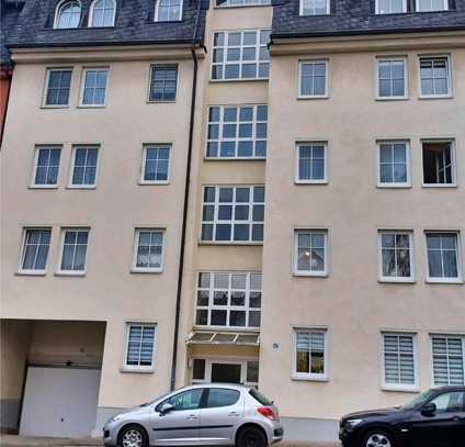 Wohnung mit Fahrstuhl & Balkon!!