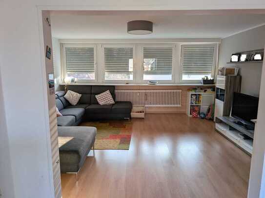 🆕🏠Dortmund-Hombruch-Gepflegte 3 Zimmerwohnung mit Laminat, Wannenbad & Garage-EBK möglich🏠