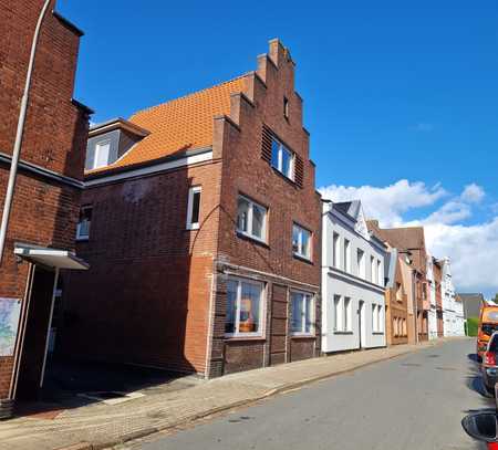 Große Wohnung in der Nähe der Heider Innenstadt.