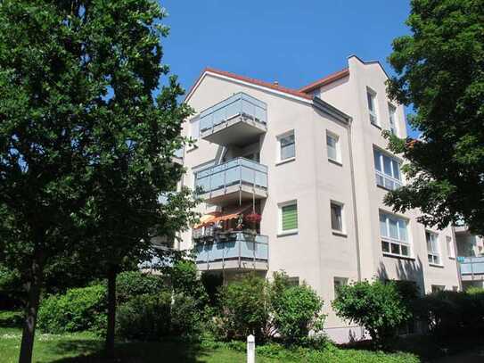 ***Wohnung mit 2 Balkonen sucht Dich als neuen Bewohner***
