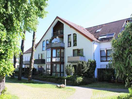 Verkauf: Großzügige 2 Zimmerwohnung, zentral & ruhig in Paderborn/ Schloss Neuhaus