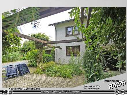 Wohnhaus mit 3 Wohnungen