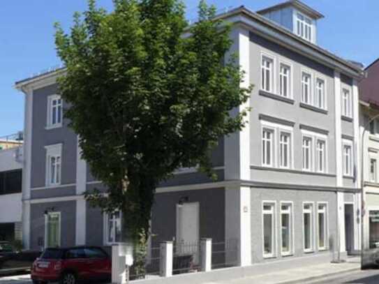 Exklusives Historisches Haus - Rosenheim Innenstadt. 2,5 Zi. Wohnung 70qm + Stellplatz