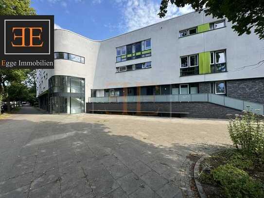 Schöne 3-Zimmer-Wohnung mit Dachterrasse, Loggia und hochwertiger Ausstattung in ruhiger Lage