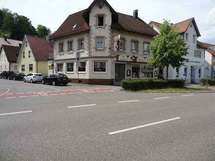 Restaurant-Bäckerei-Imbiss-Cafe mit -Abluftanlage und Klima City-Lage