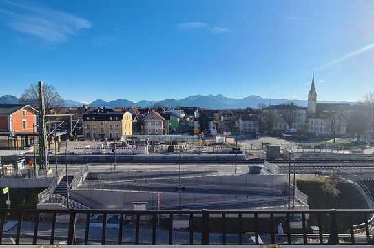 Schöne Dachgeschoss Wohnung in zentraler Lage in Kolbermoor