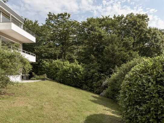 ZEITLOSE 70’S 4-ZIMMER WOHNUNG IN GRÜNER IDYLLISCHER LAGE DIREKT AM WOOGTAL