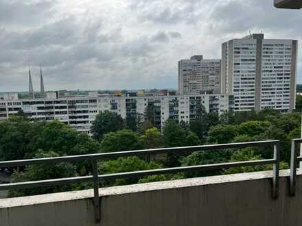 Herrlicher Blick über Augsburg - 2ZKB mit Balkon