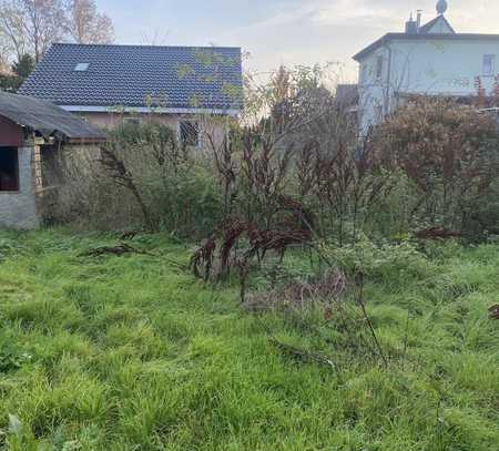 Neuenhagen bei Berlin, OT Bollensdorf, Schönes Südgrundstück mit Abrisshaus