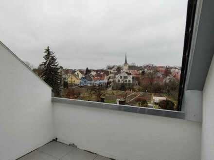 Vermiete eine neuwertige 4 Zimmer Maisonettewohnung mit Loggia in Heilbronn-Biberach