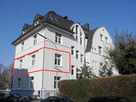 große 2-Zimmer Altbau-Wohnung mit 85m² (1.OG) im Herzen von Friedberg(Hessen)