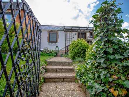 Kuscheliger Bungalow mitten im Grünen