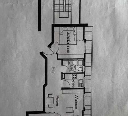 Schöne geräumige 2-Zimmer-Wohnung mit Loggia