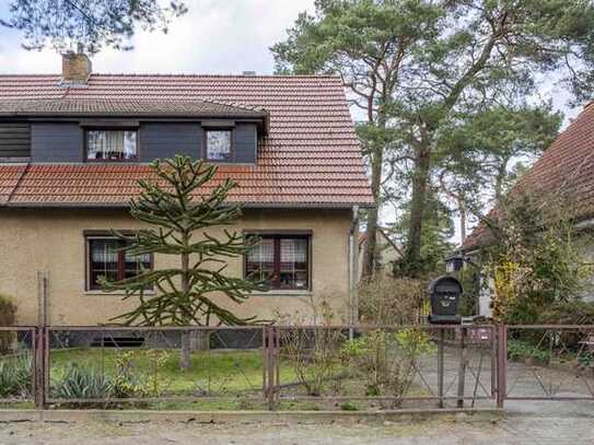 Gepflegte Doppelhaushälfte am Rande der Sommerfeld-Siedlung