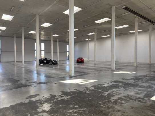 Massive Produktions-/Lagerhalle in Ober-Roden! 2X LADEBOX