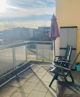 2,5 Zimmer- Galerie-Wohnung mit großem Balkon, EBK & Kamin, NU-Wiley
