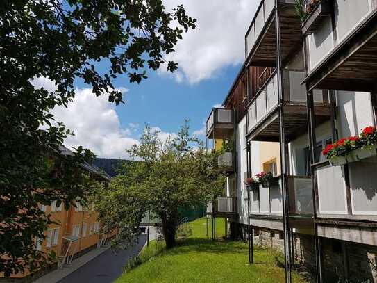 Oberwiesenthal/Aussichtstraum TOP sonnige 3-Zi-Whg./vollsan./Balkon/Wohnküche/Bad m.F./EBK/Stellpl.