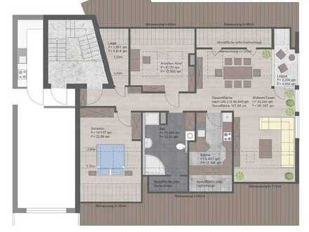 Helle renovierte 3-Zimmer-DG-Wohnung mit Loggia und TG-Platz