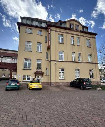 Geschmackvoll und großzügige 4 Zimmer Wohnung in Hockenheim