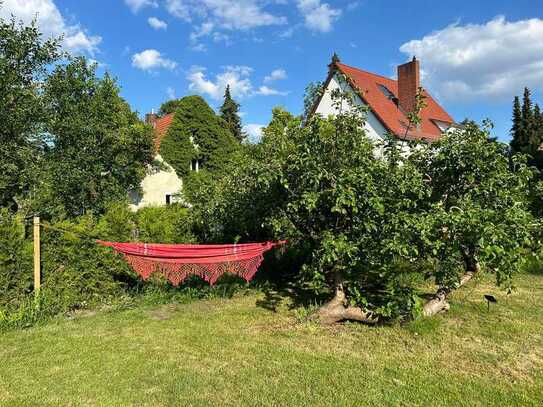 Geschmackvoll ausgestattetes Einfamilienhaus mit großem Garten