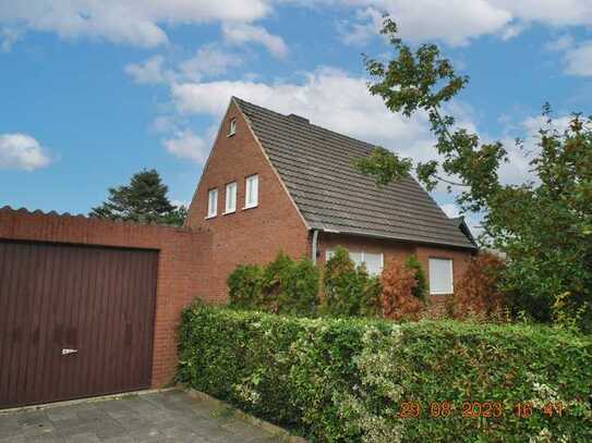 ACHTUNG ZWANGSVERSTEIGERUNG! Einfamilienhaus in Tönisvorst.