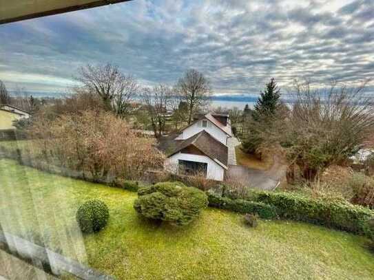 SONNENBALKON MIT FERNSICHT AUF BODENSEE UND ALPEN