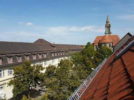 2-Zi. DG-Wohntraum über den Dächern Ludwigsburgs