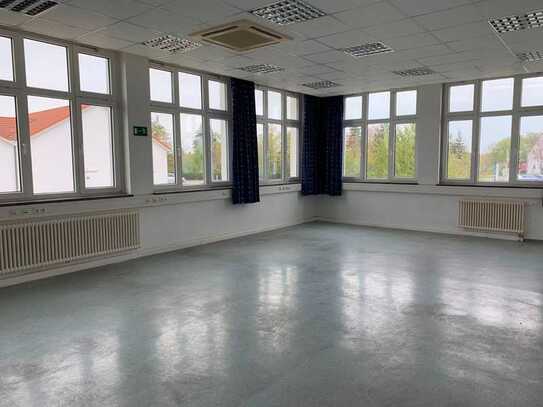 Praxis oder Bürofläche 70-150 m² in Bad Windsheim zu vermieten!