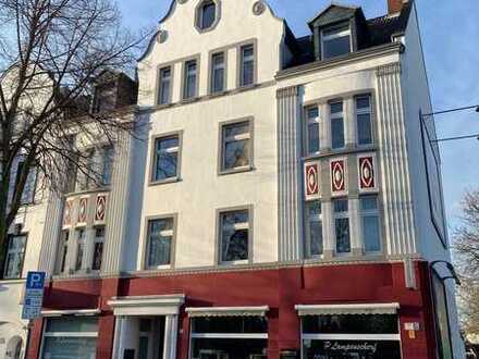 Wohn- und Geschäftshaus in begehrter Lage von Düsseldorf-Benrath
