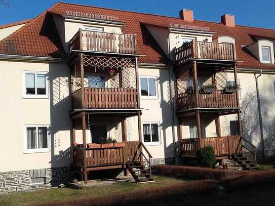 Schöne 3-Raum-Wohnung mit eigenem Gartenanteil wieder zu vermieten