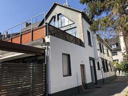 Goldene Aussicht? Hier sind Sie richtig! Energieoptimierte Rarität mit Loft und Restaurant