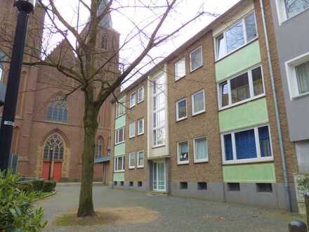 Schöne sanierte 3-Zimmer-Wohnung in zentraler Lage
