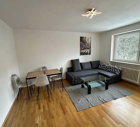 2-Room Apartment for Long-Term Rent with KVR in Unterhaching – First Occupancy After Renovation!