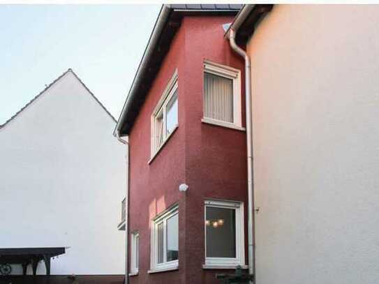 Sehr schönes Ein- bis 2-Familienhaus in Dreieich Offenthal von privat zu verkaufen!